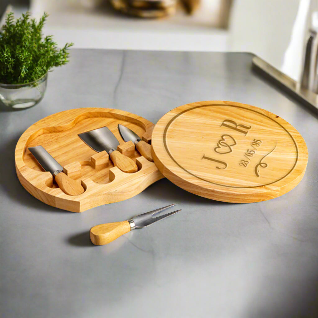 Personalized Isadora Cheese Board Set Initials