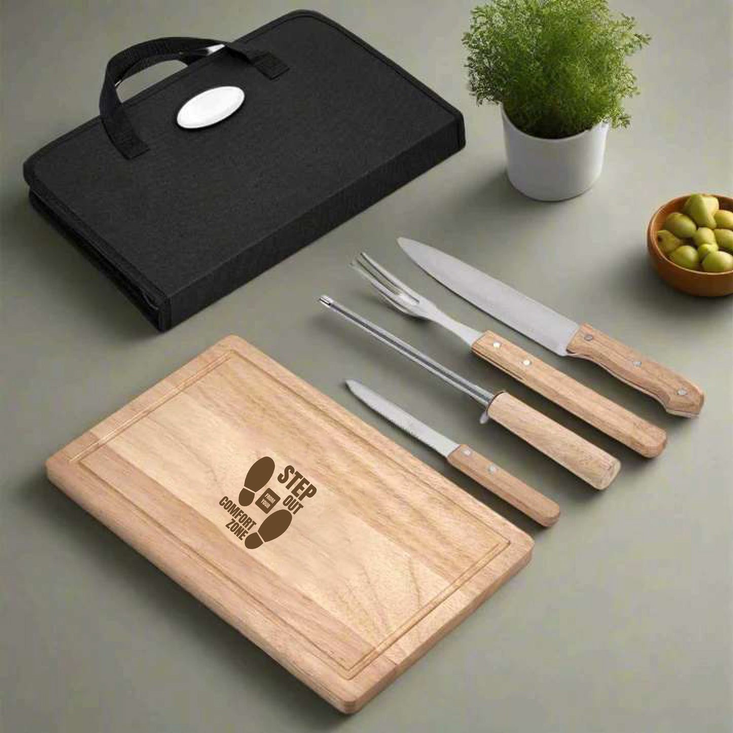 Personalised Oakwood 5-Piece Braai & Carving Set - Step Out