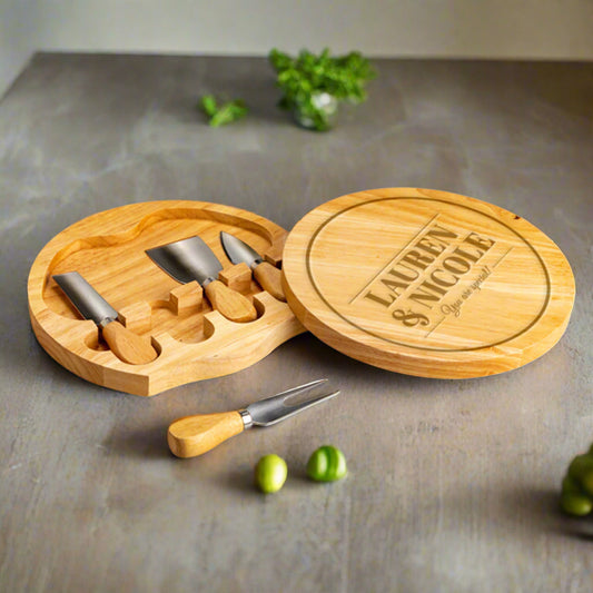 Personalized Isadora Cheese Board Set Names + Message